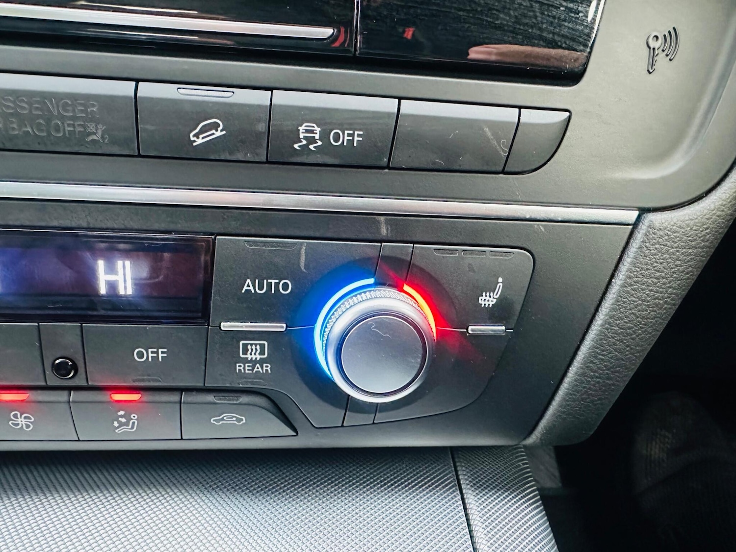 Used Audi A6 Allroad 2015 for sale - 76849586: Photo 59