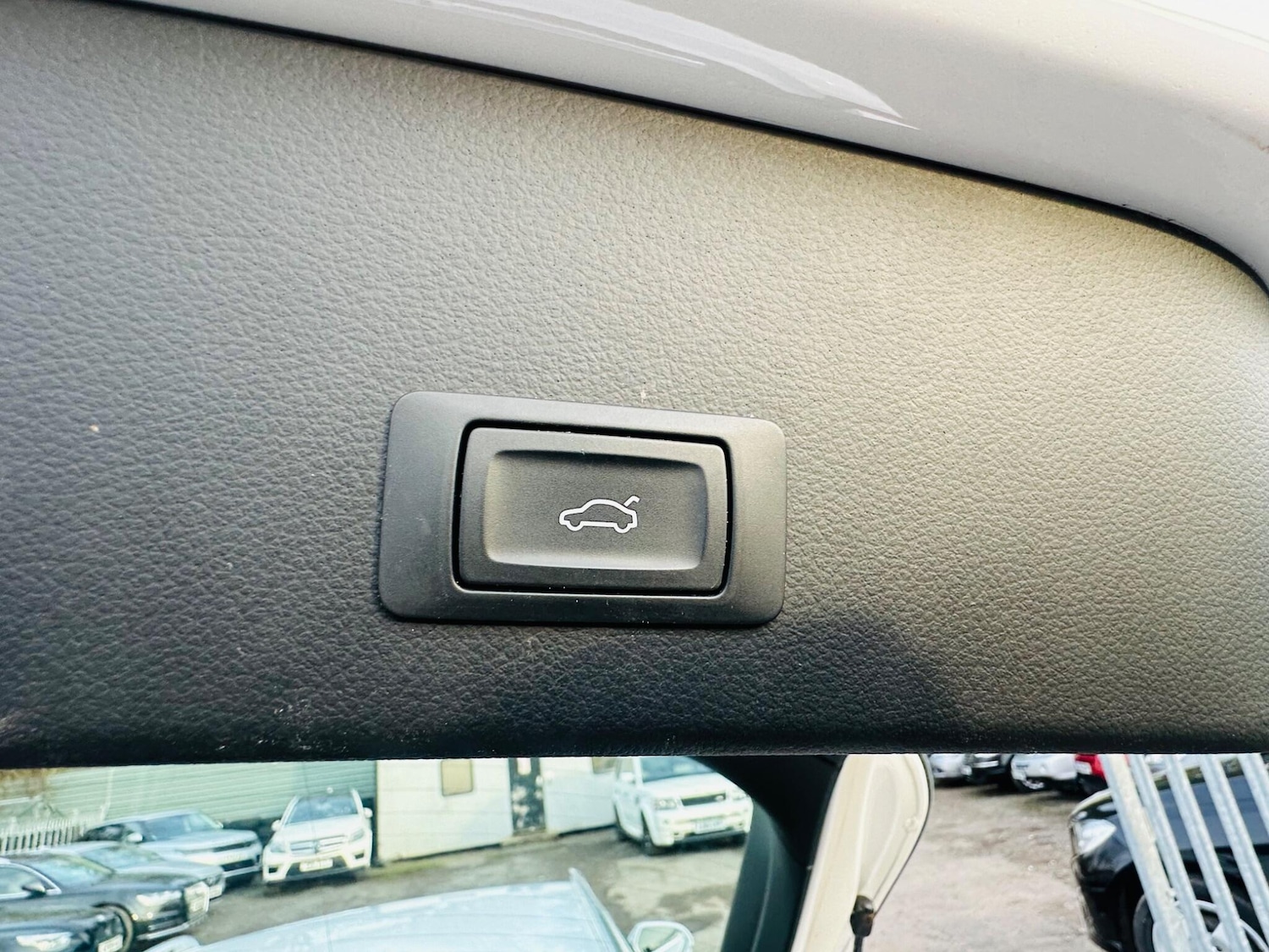 Used Audi A6 Allroad 2015 for sale - 76849586: Photo 69