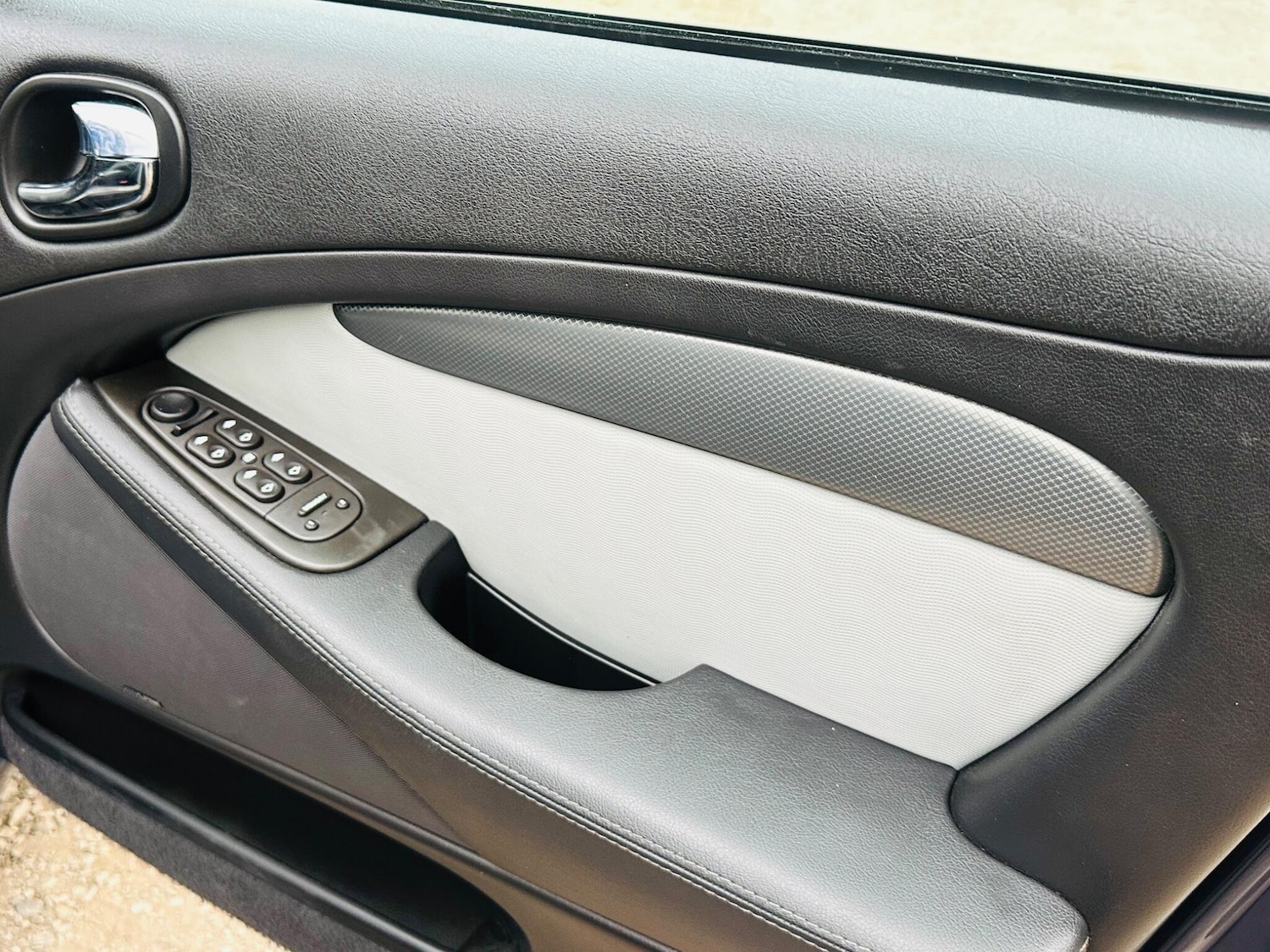 Used Jaguar S-Type 2006 for sale - 76987620: Photo 13