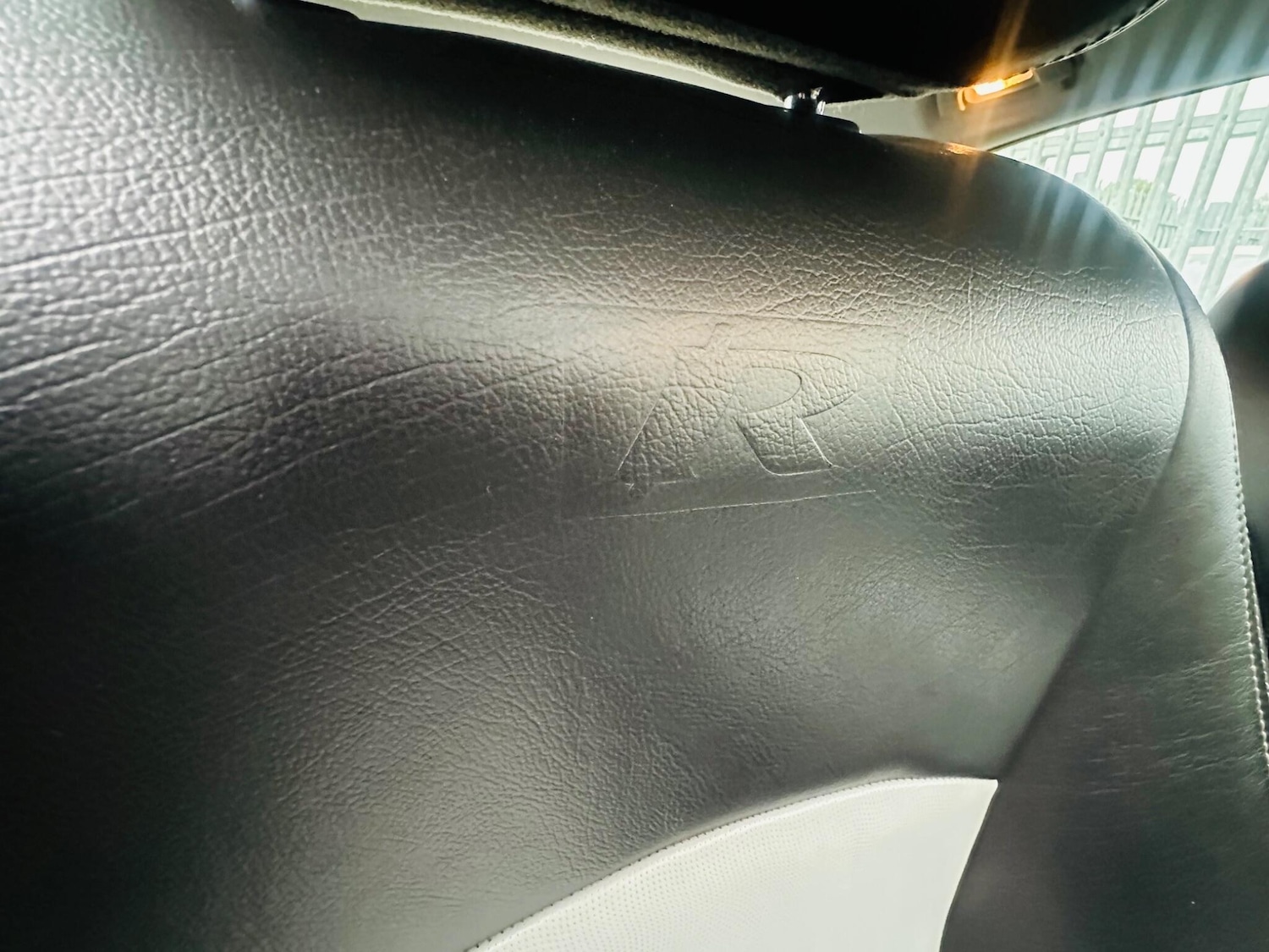 Used Jaguar S-Type 2006 for sale - 76987620: Photo 24