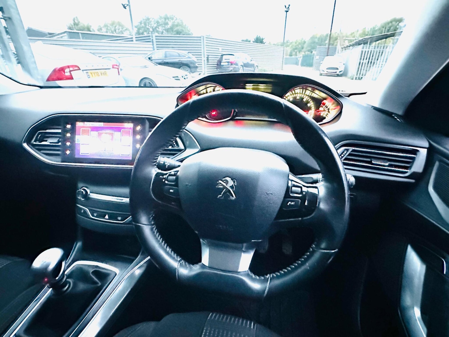 Used Peugeot 308 2016 for sale - 76175511: Photo 21