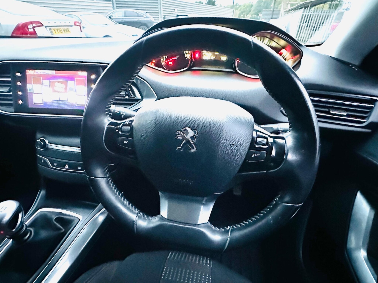 Used Peugeot 308 2016 for sale - 76175511: Photo 22