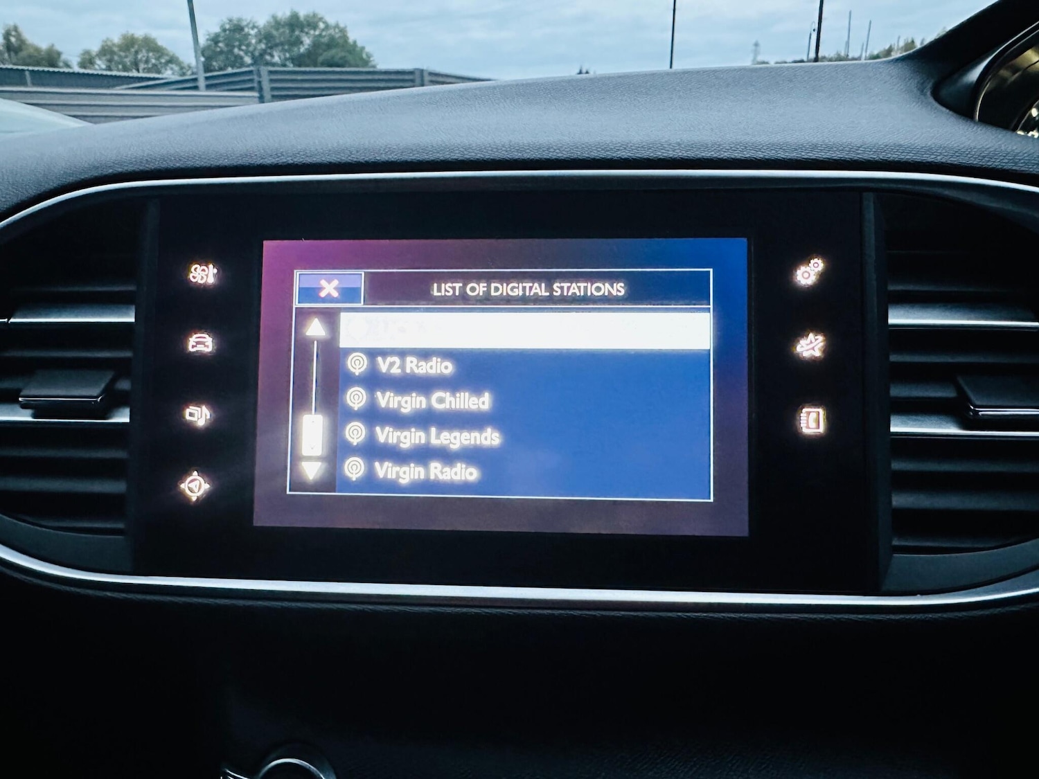 Used Peugeot 308 2016 for sale - 76175511: Photo 27