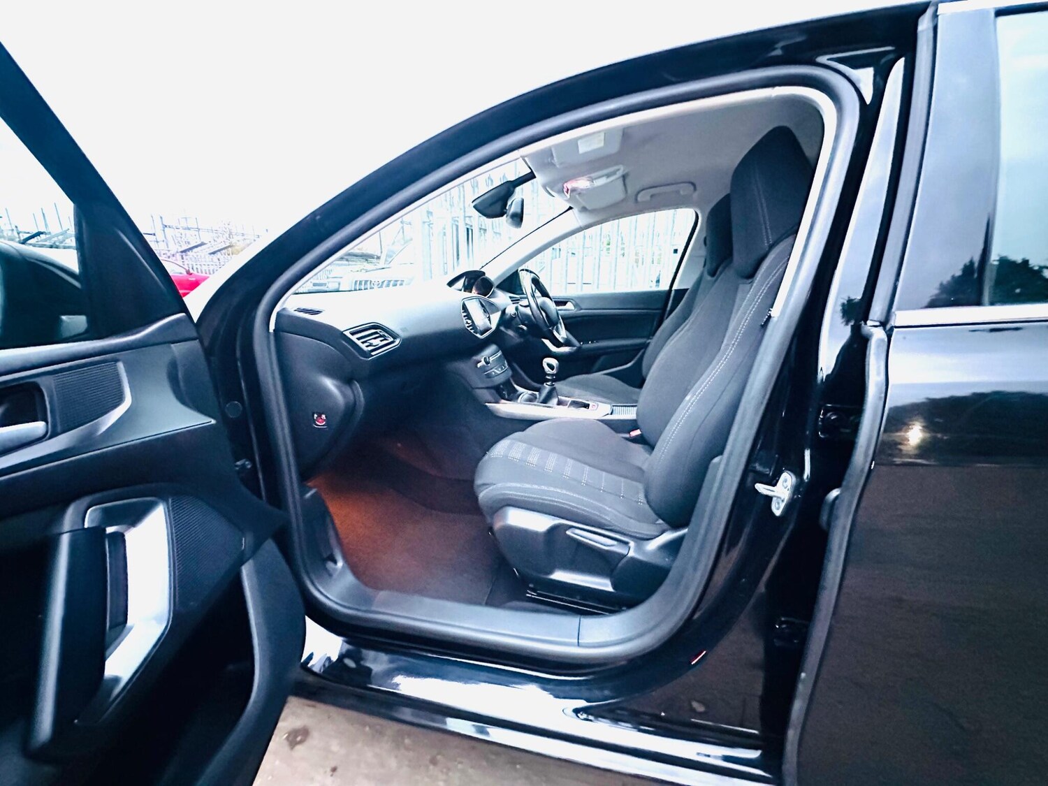 Used Peugeot 308 2016 for sale - 76175511: Photo 48