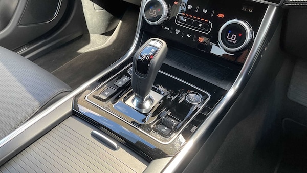 Used Jaguar XE 2023 for sale - 75580963: Photo 13
