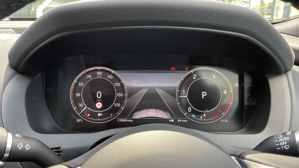 Used Jaguar XE 2023 for sale - 75580963: Photo 16