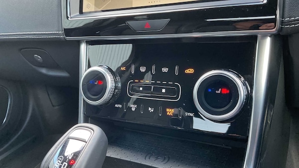 Used Jaguar XE 2023 for sale - 75580963: Photo 22