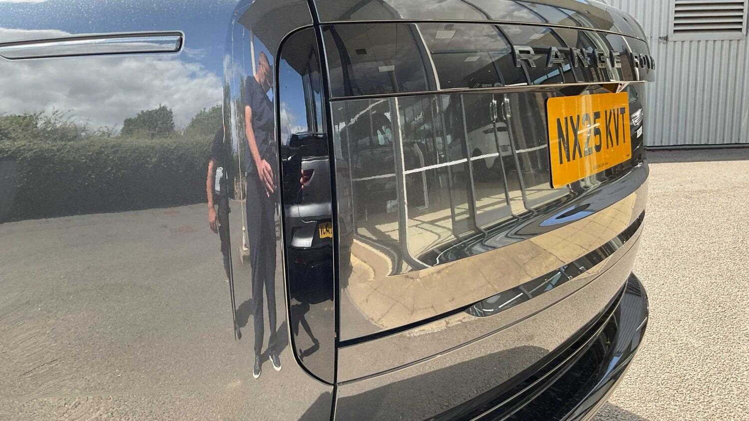 Vehicle 19