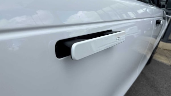Used Land Rover Range Rover Velar 2022 for sale - 75216975: Photo 30