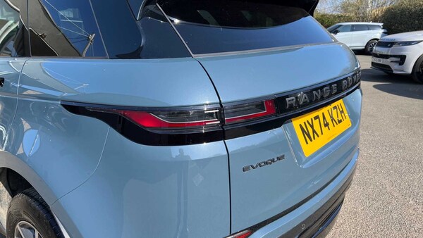Used Land Rover Range Rover Evoque 2024 for sale - 75218707: Photo 19