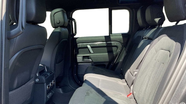 Used Land Rover Defender 2023 for sale - 75581054: Photo 4