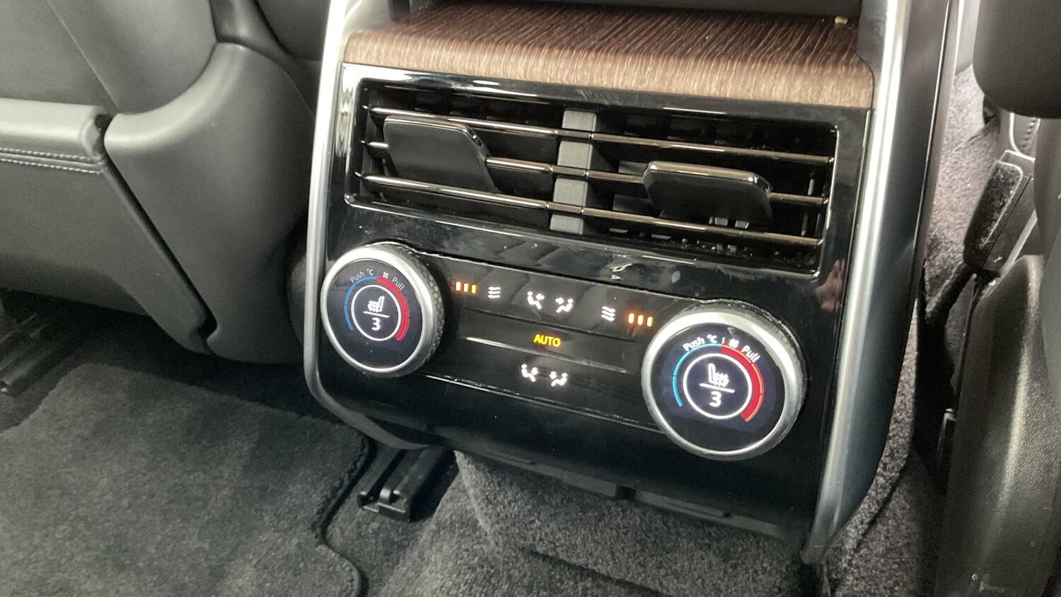 Vehicle 33