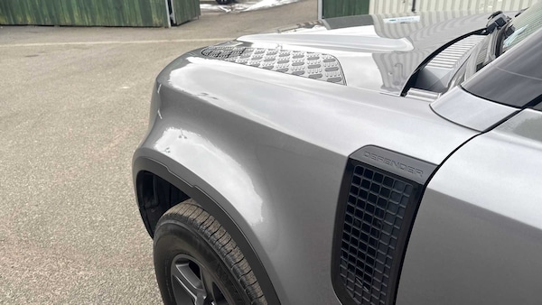 Used Land Rover Defender 90 2023 for sale - 75216966: Photo 34