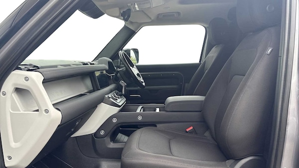Used Land Rover Defender 90 2023 for sale - 75216966: Photo 3