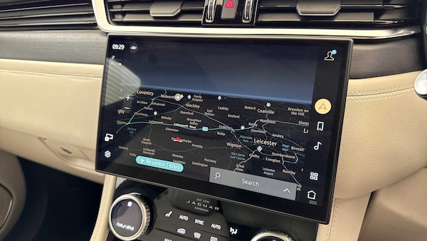 Used Jaguar F-Pace 2024 for sale - 75510814: Photo 11