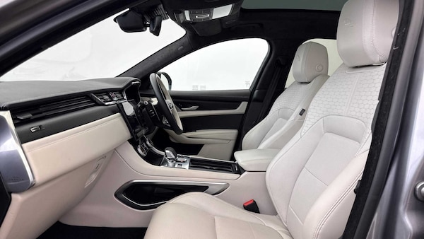 Used Jaguar F-Pace 2024 for sale - 75510814: Photo 3