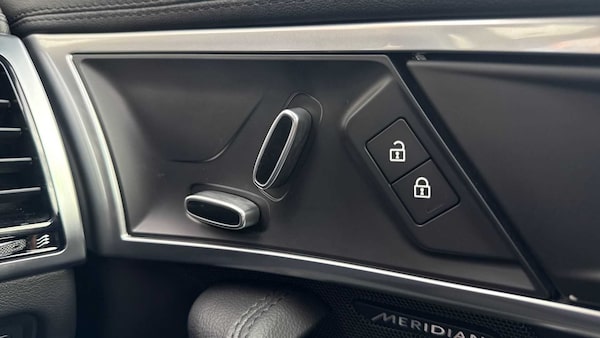Used Jaguar F-Type 2021 for sale - 75417940: Photo 25