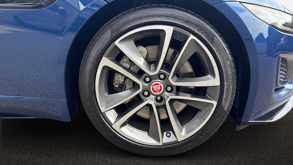 Used Jaguar F-Type 2021 for sale - 75417940: Photo 8