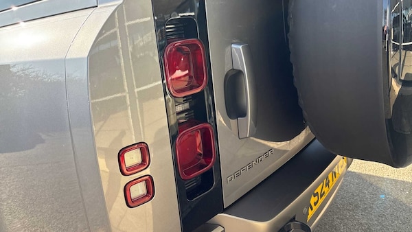 Used Land Rover Defender 2024 for sale - 75216985: Photo 19