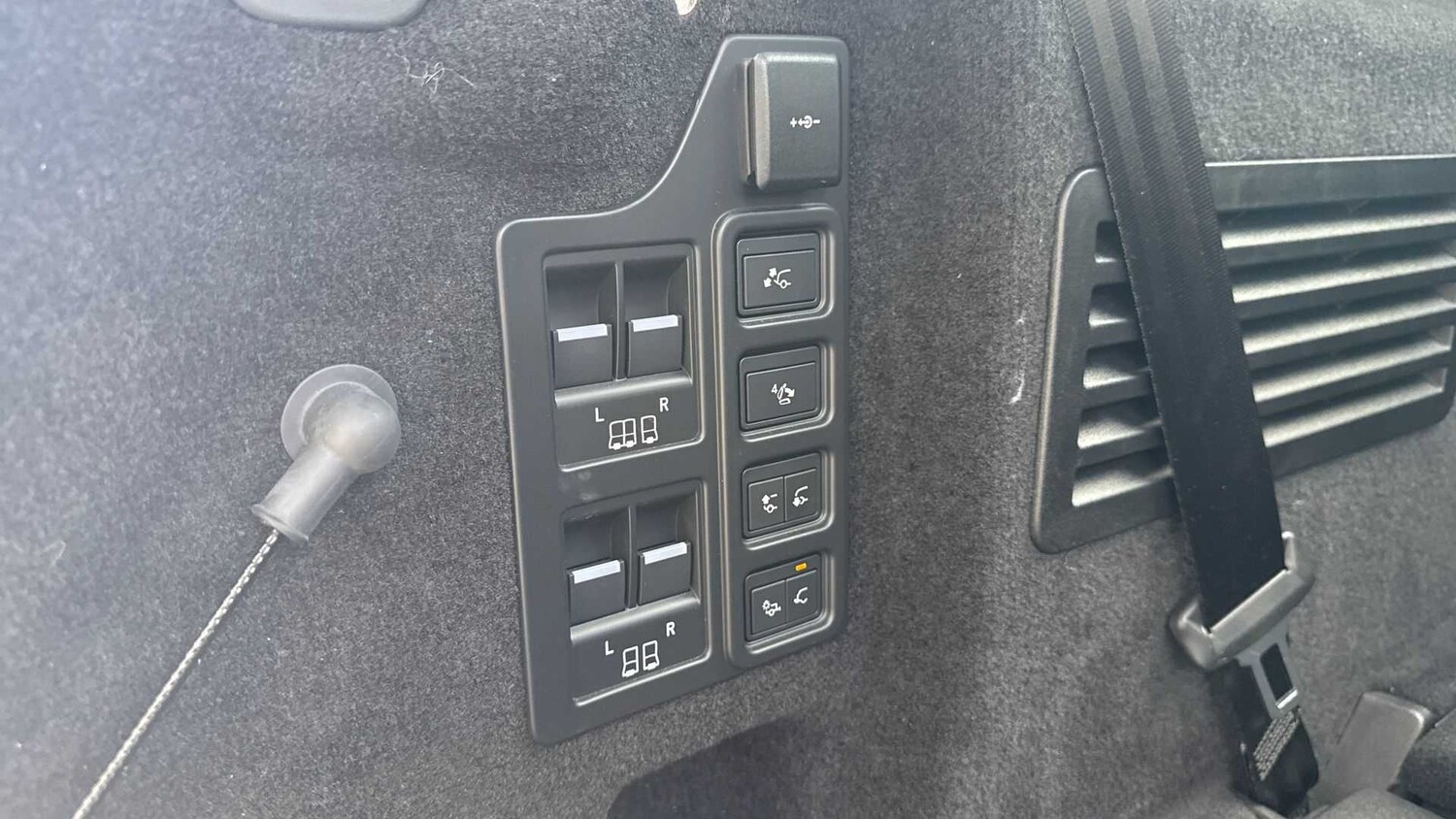 Vehicle 28