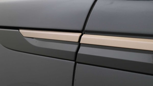 Used Land Rover Range Rover Velar 2023 for sale - 75603812: Photo 17