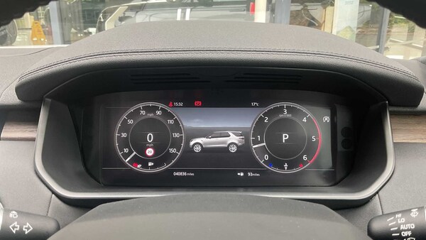 Used Land Rover Discovery 2019 for sale - 75341988: Photo 16