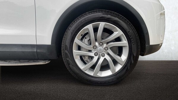 Used Land Rover Discovery 2019 for sale - 75341988: Photo 8