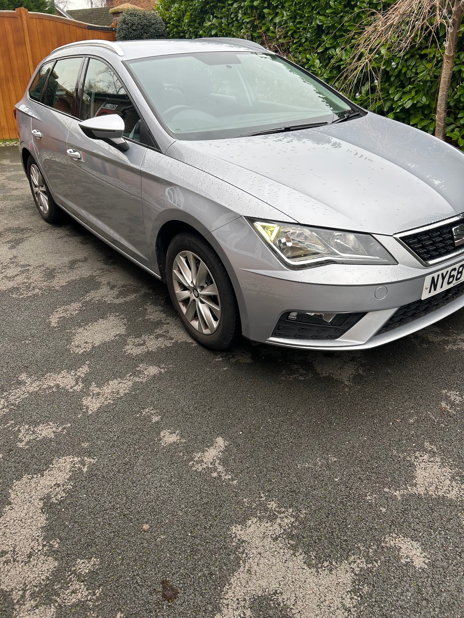 Used SEAT Leon 2019 for sale - 77406389: Photo 2