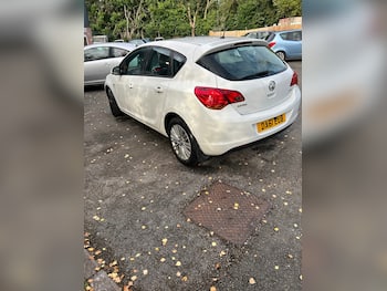 Used Vauxhall Astra 2011 for sale - 79595084: Photo