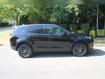 Used Land Rover Discovery Sport 2018 for sale - 79151353: Photo