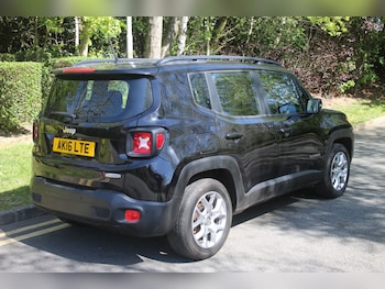 Used Jeep Renegade 2016 for sale - 78352978: Photo