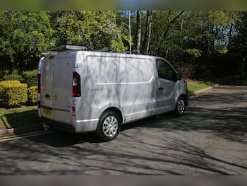 Used Vauxhall Vivaro 2015 for sale - 78353005: Photo