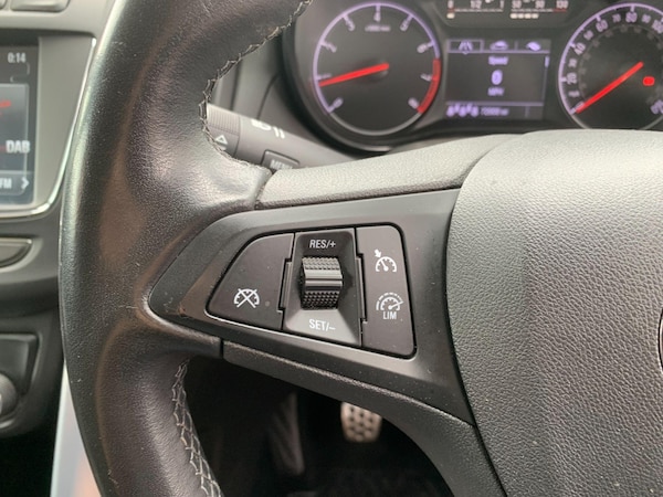 Used Vauxhall Zafira Tourer 2018 for sale - 75608831: Photo 19