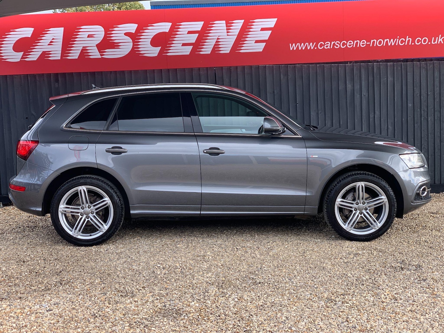 Used Audi Q5 2016 for sale - 77633543: Photo 2