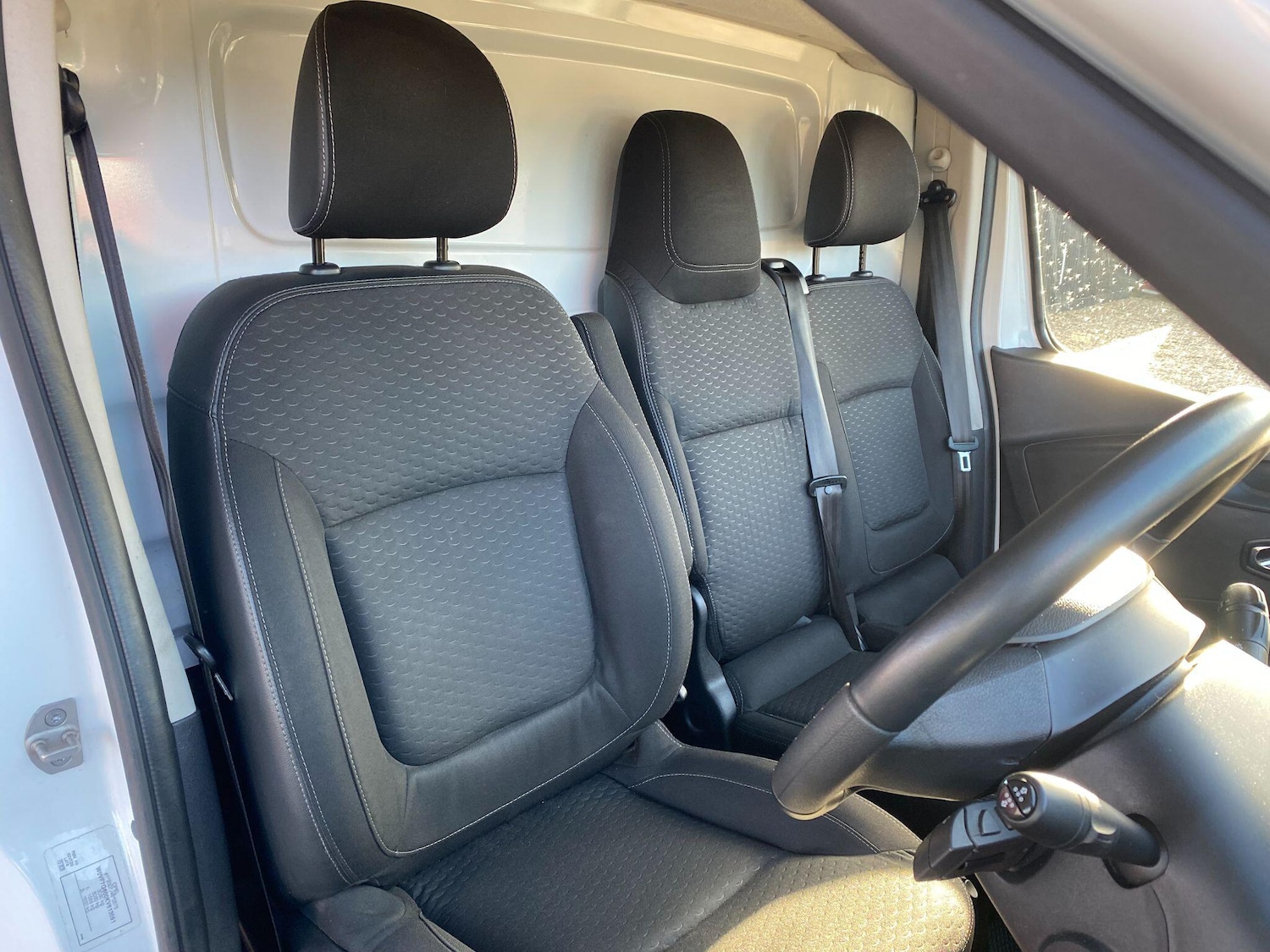 Used Vauxhall Vivaro 2018 for sale - 77021256: Photo 20