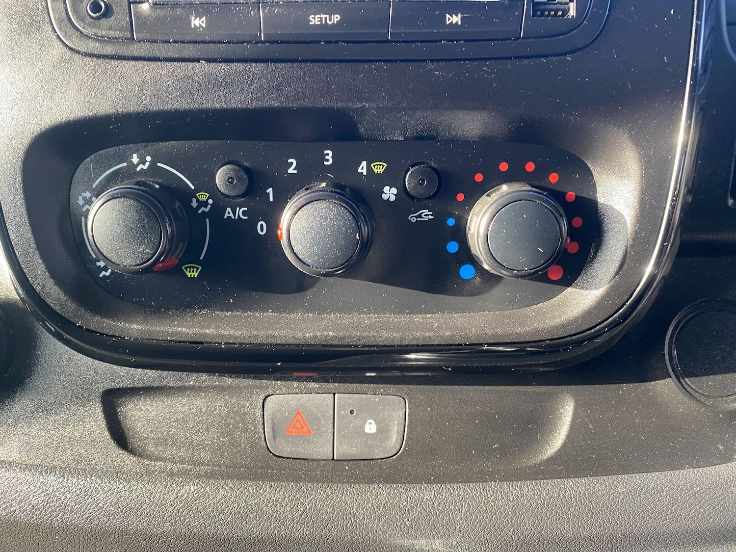 Used Vauxhall Vivaro 2018 for sale - 77021256: Photo 28