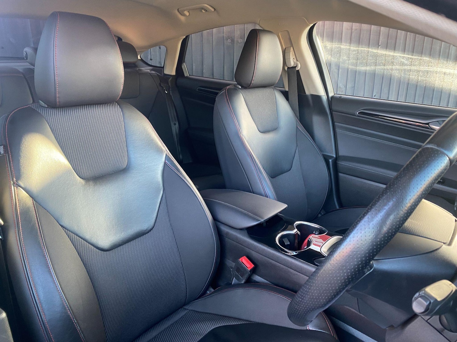 Used Ford Mondeo 2017 for sale - 76771916: Photo 19