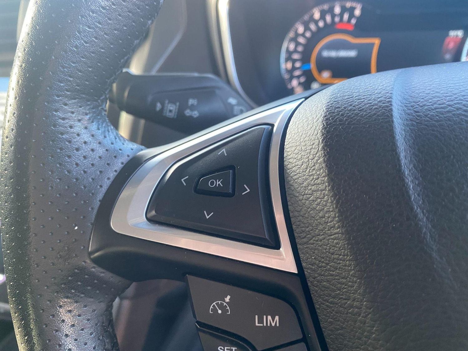 Used Ford Mondeo 2017 for sale - 76771916: Photo 26