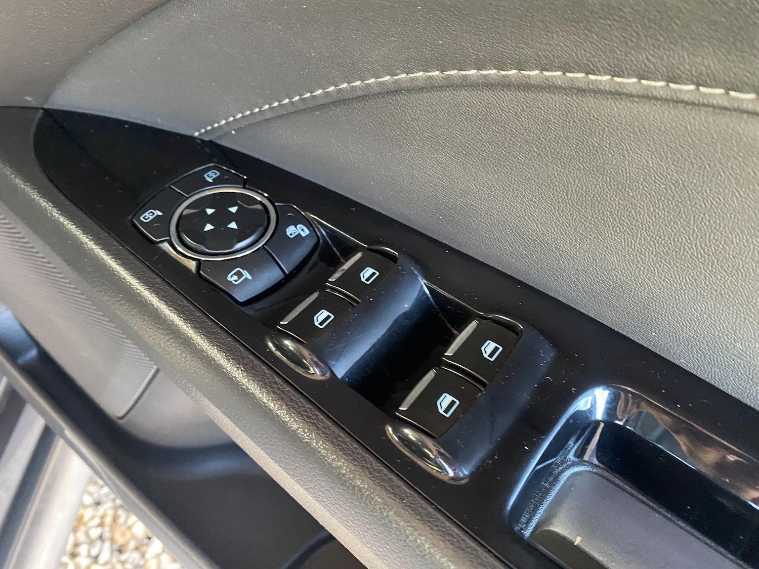 Used Ford Mondeo 2017 for sale - 76771916: Photo 46