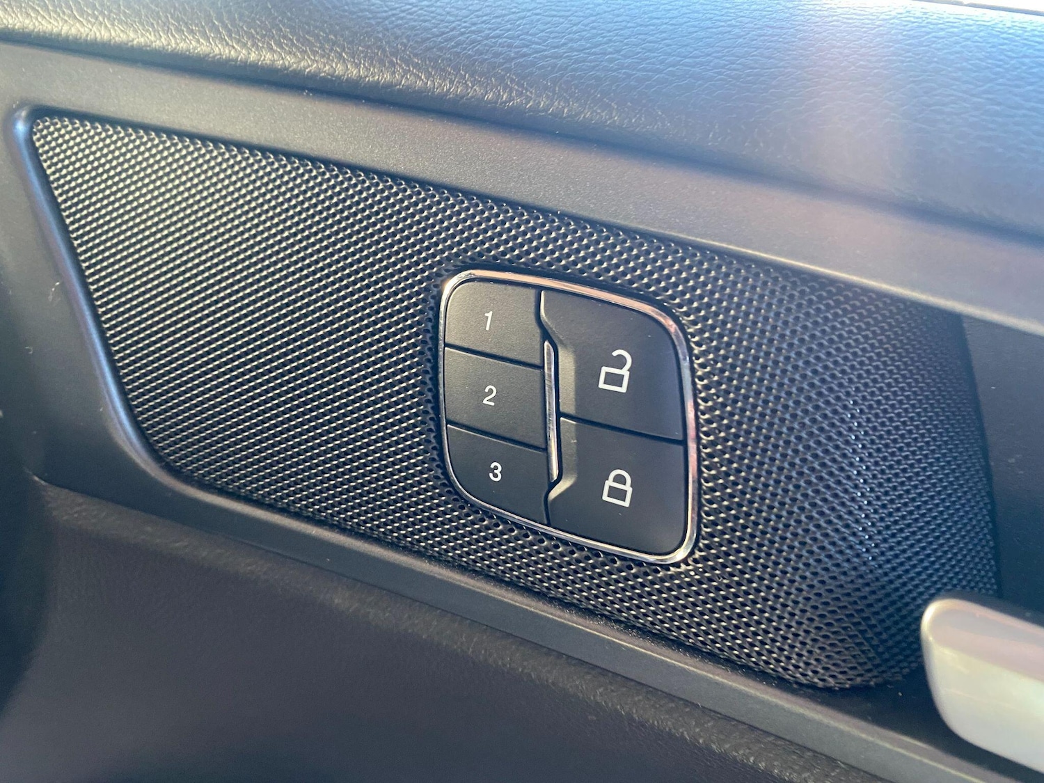 Used Ford Mondeo 2017 for sale - 76771916: Photo 48