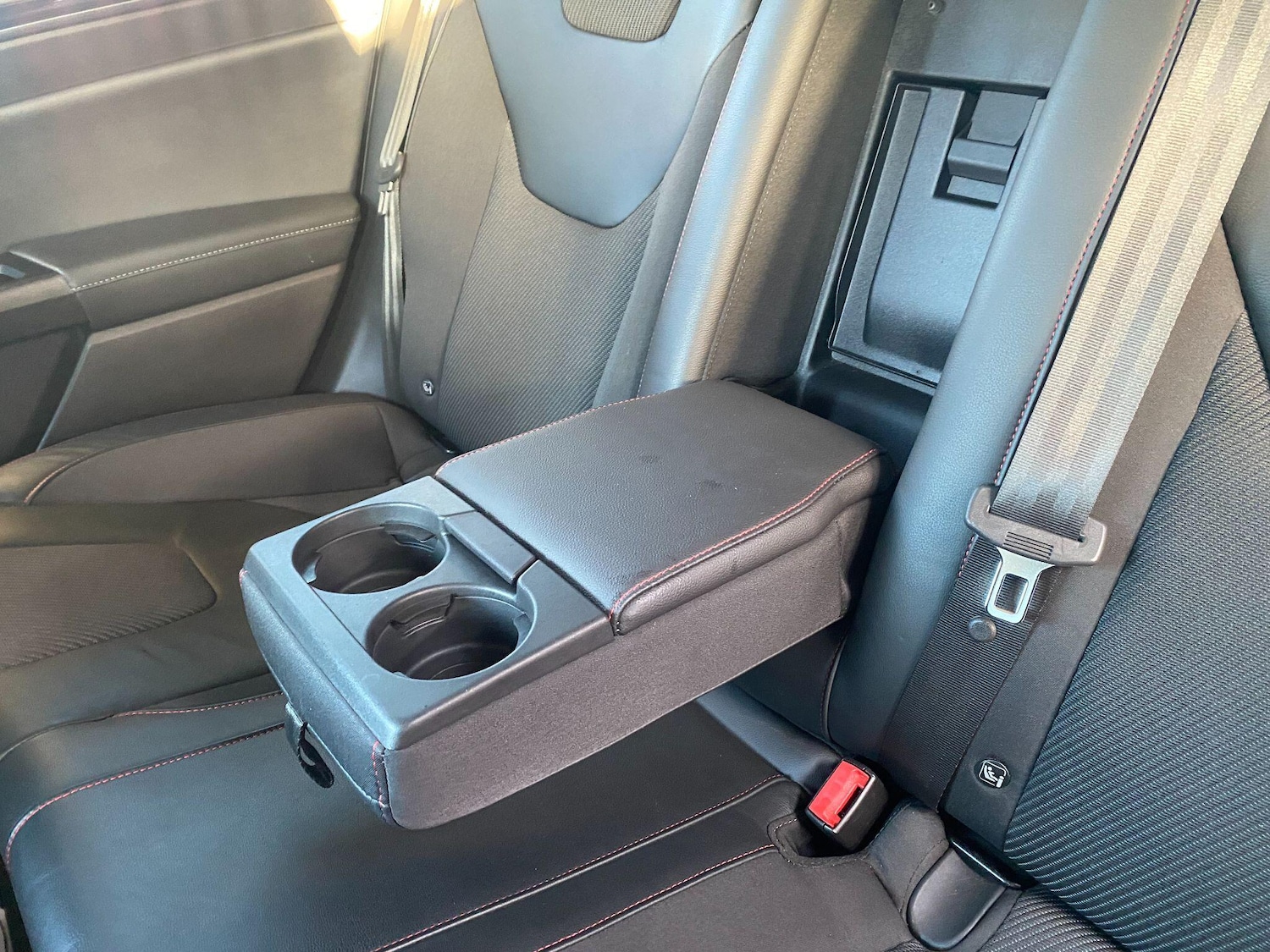 Used Ford Mondeo 2017 for sale - 76771916: Photo 50