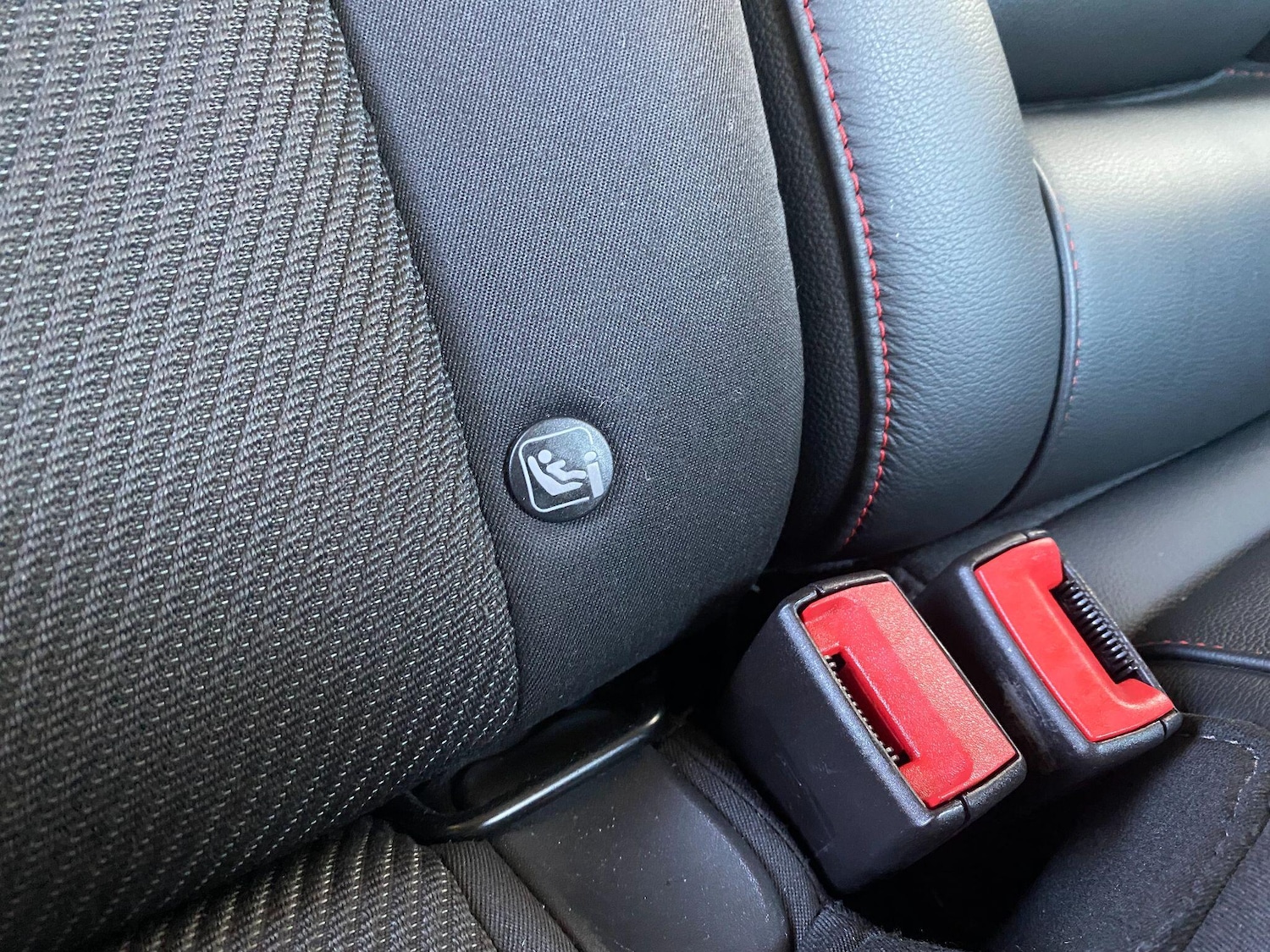 Used Ford Mondeo 2017 for sale - 76771916: Photo 51