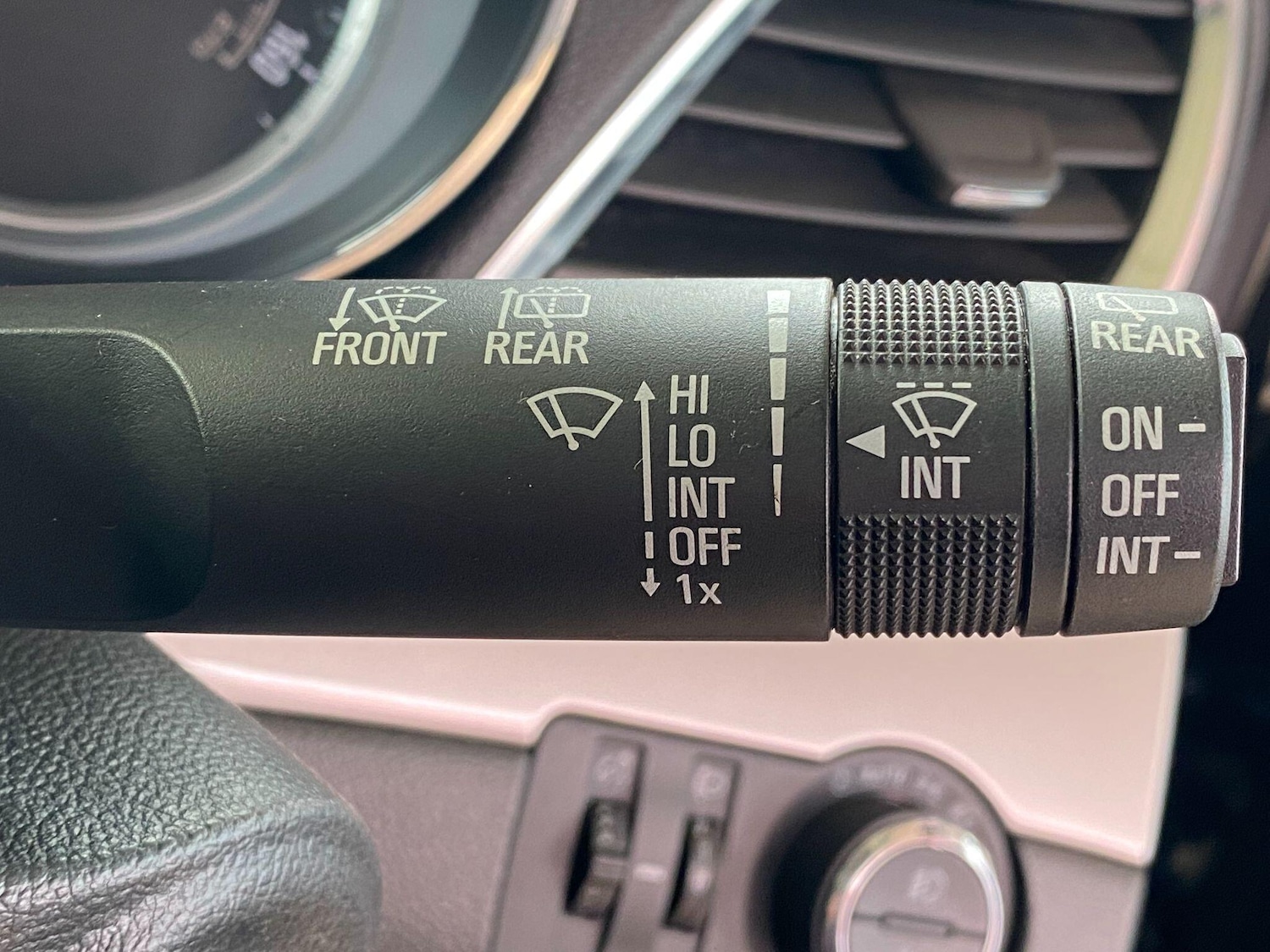 Used Vauxhall Mokka for sale - 77684404: Photo 35