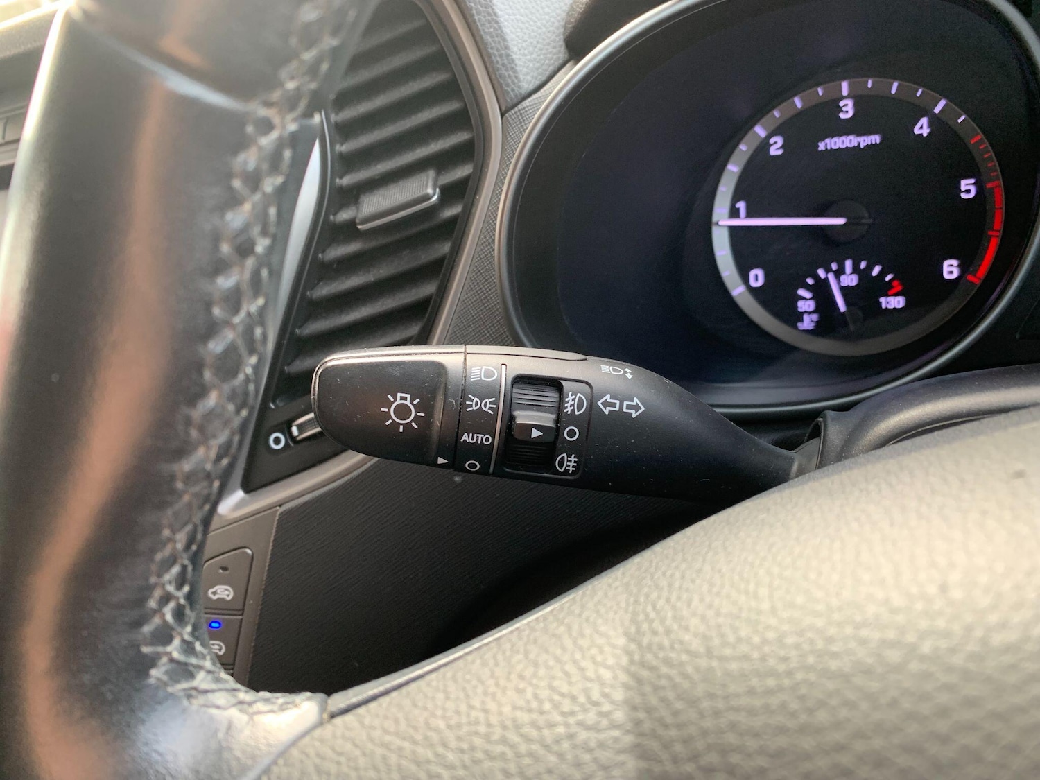 Used Hyundai Santa Fe 2017 for sale - 76433075: Photo 22