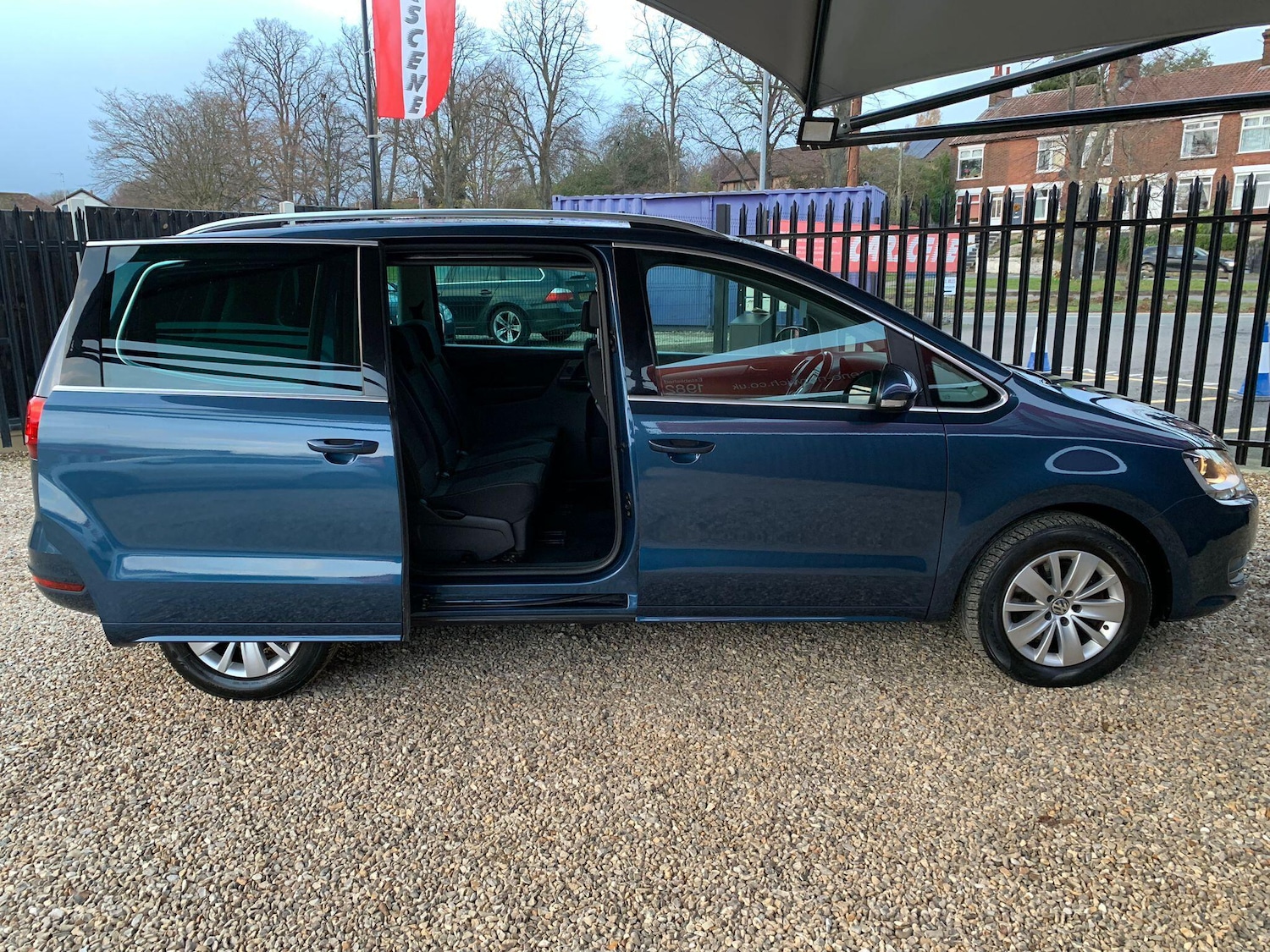 Used Volkswagen Sharan 2016 for sale - 76522248: Photo 10