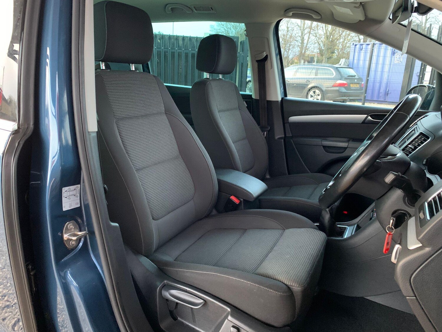 Used Volkswagen Sharan 2016 for sale - 76522248: Photo 25