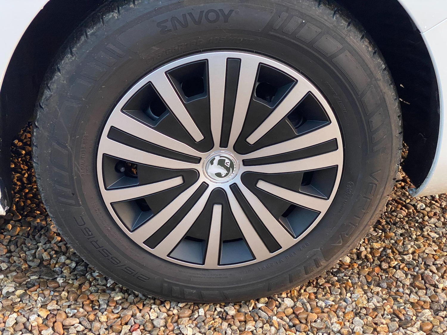 Used Vauxhall Vivaro 2020 for sale - 77203115: Photo 2