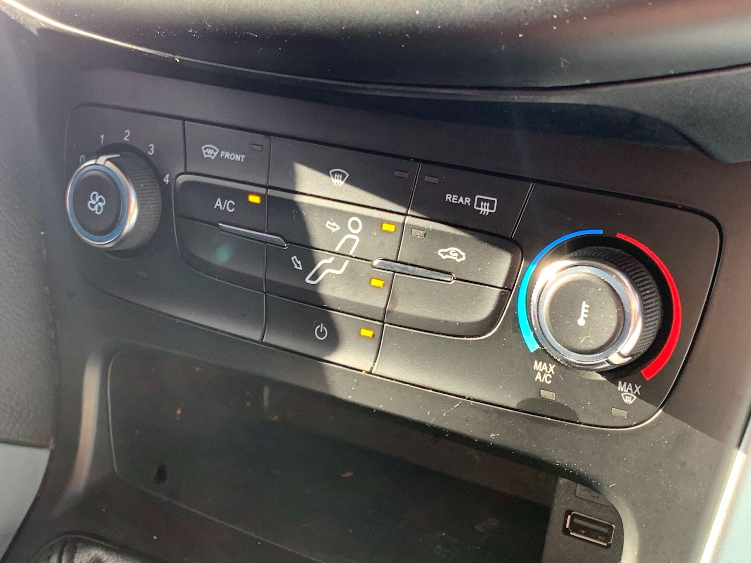 Used Ford Focus 2017 for sale - 77074336: Photo 32