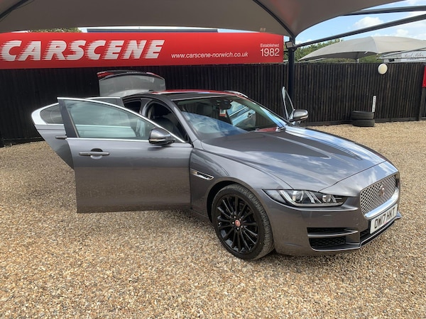 Used Jaguar XE 2017 for sale - 75626755: Photo 16
