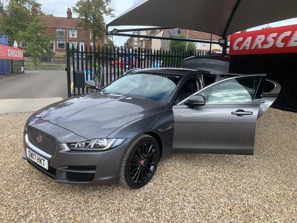 Used Jaguar XE 2017 for sale - 75626755: Photo 18